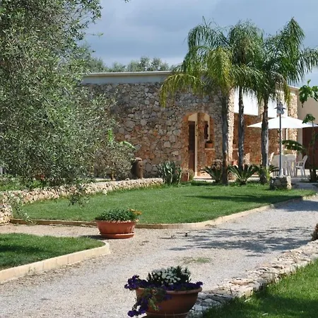 2 * Porto Cesareo
